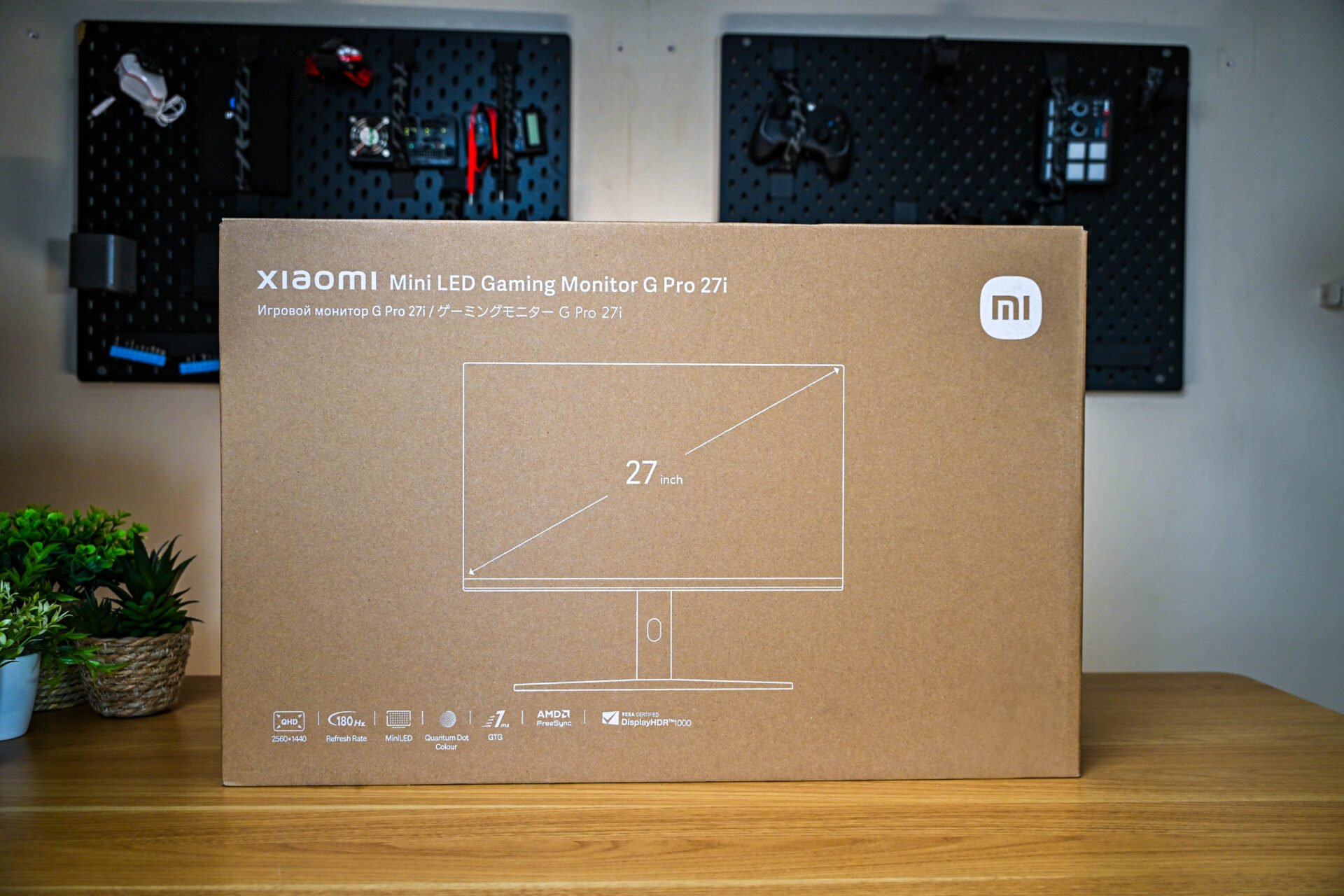Xiaomi G Pro 27i 27" 2K 1440p Mini LED IPS Gaming Monitor (180Hz, 1ms, 16:9, HDMI/DP, AMD FreeSync, and HDR1000) - Image 10